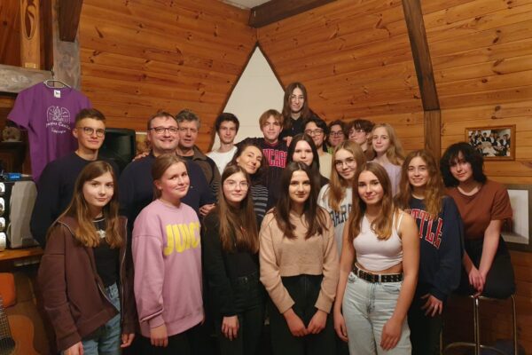 248054480_114314707717985_7870372089224198857_n