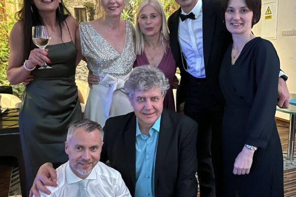 394497927_1389482551951280_6140574453466255947_n